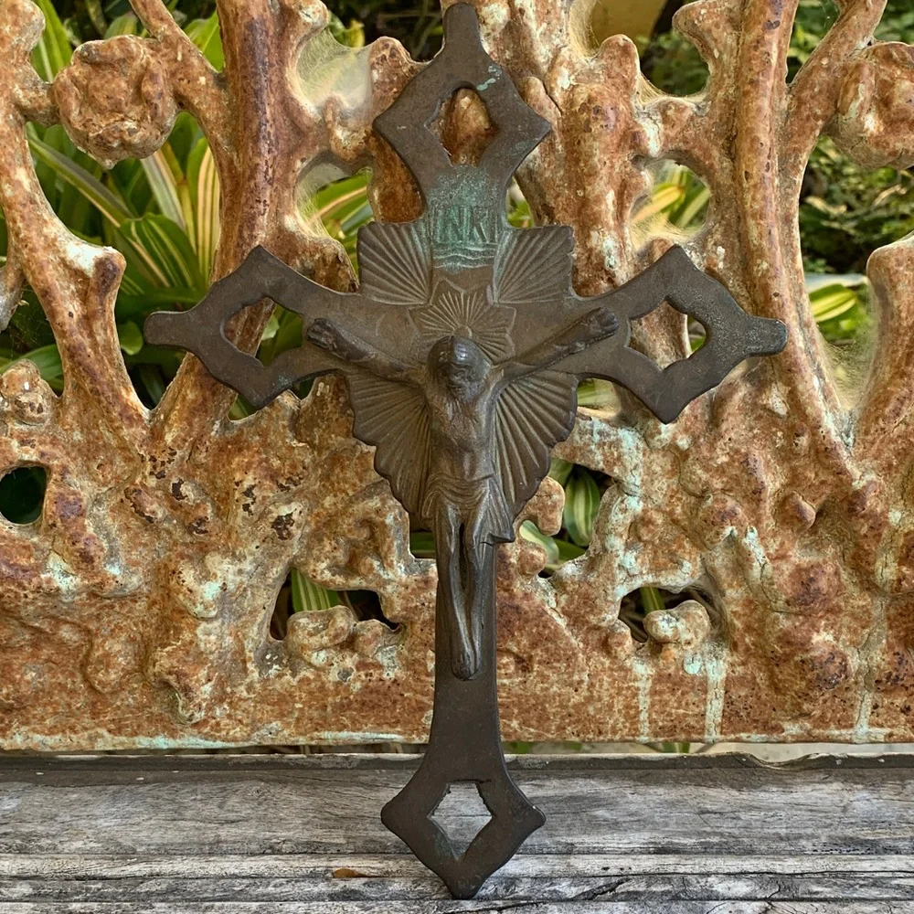 Antique Brass Crucifix Wall Decor - Picture 10 of 10